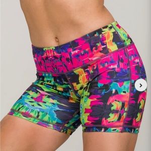 I Am Becoming 5” No Ride Brushstrokes Color Blast Shorts